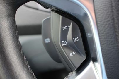 Car image 41