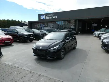 Car image 25