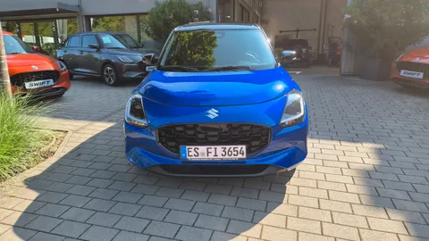 Car image 5