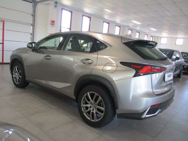 Lexus NX 300 h 145 kW image number 19