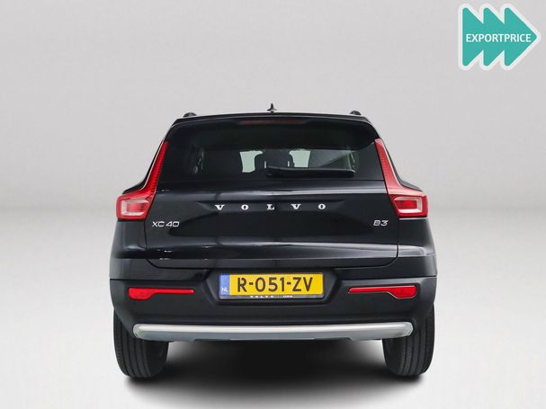 Volvo XC40 130 kW image number 9