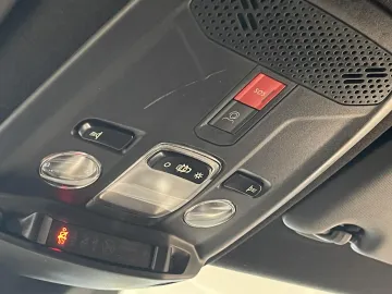 Car image 41