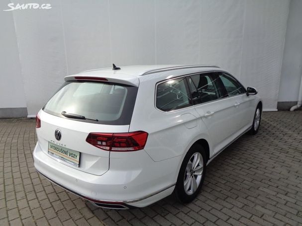 Volkswagen Passat Variant 1.5 TSI Elegance DSG 110 kW image number 3