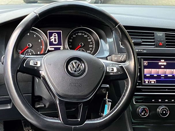 Volkswagen Golf 1.0 TSI Trendline 63 kW image number 23