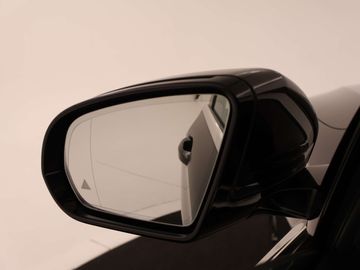 Car image 41