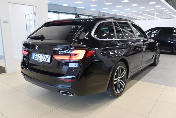 BMW 530 Touring xDrive 185 kW image number 3