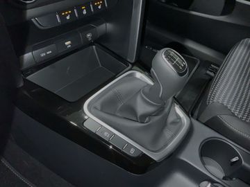 Car image 24
