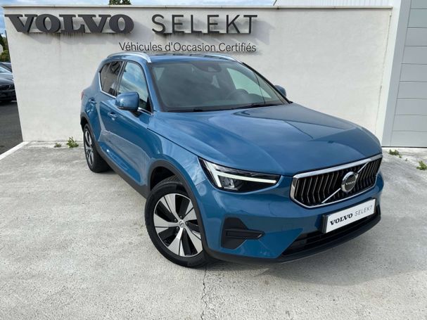 Volvo XC40 T4 95 kW image number 2