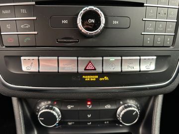 Car image 36