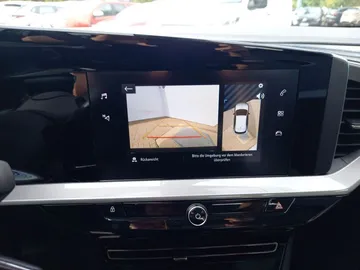 Car image 25