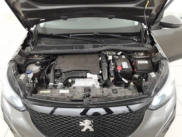 Peugeot 2008 1.2 PureTech 74 kW image number 10