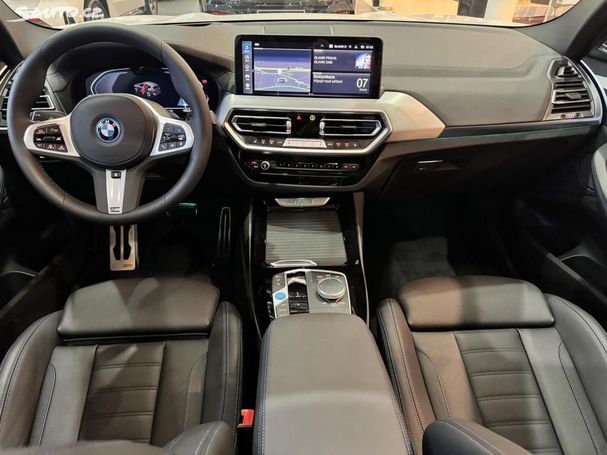 BMW iX3 210 kW image number 9