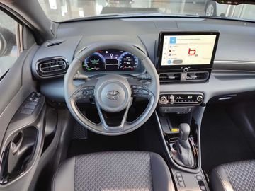 Car image 11