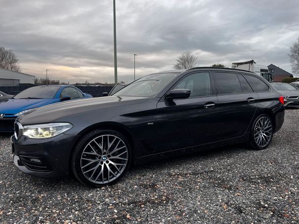 BMW 540i Touring xDrive 250 kW image number 2