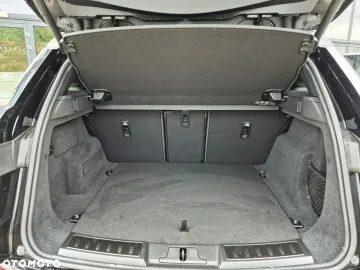 Car image 39