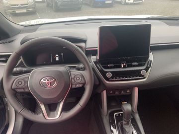 Car image 14