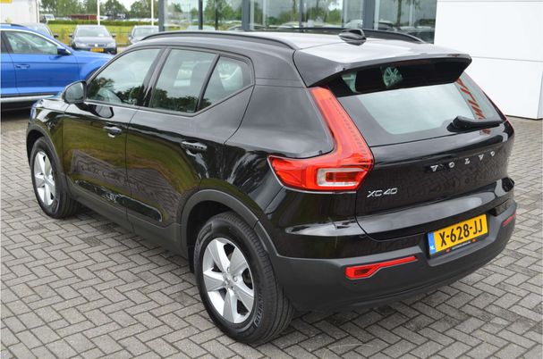 Volvo XC40 T3 120 kW image number 6