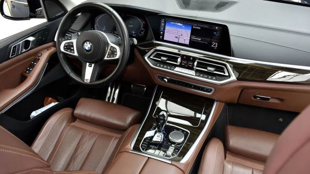 BMW X5e xDrive 290 kW image number 9