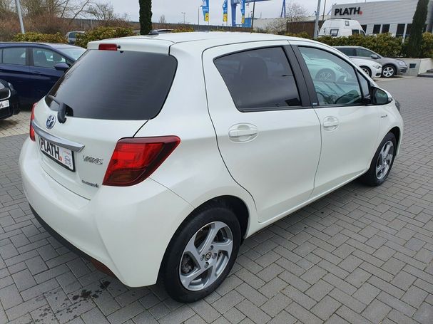 Toyota Yaris Hybrid 74 kW image number 5