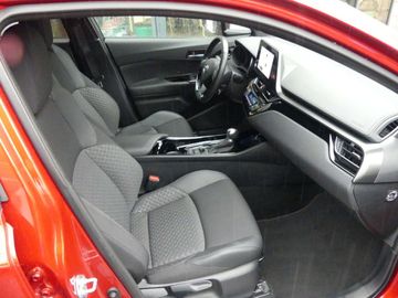 Car image 6