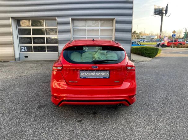 Ford Focus 1.5 EcoBoost 110 kW image number 4