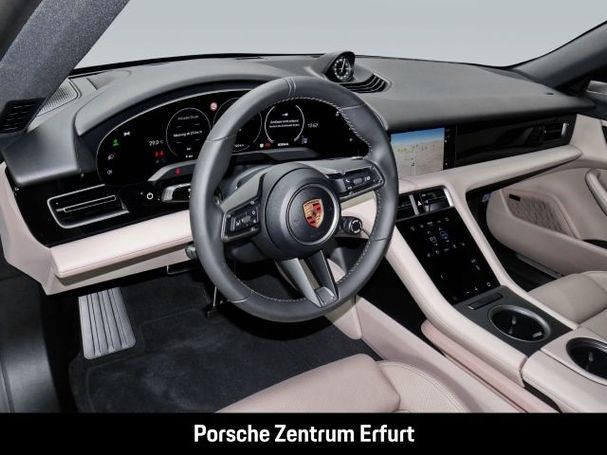 Porsche Taycan 320 kW image number 4