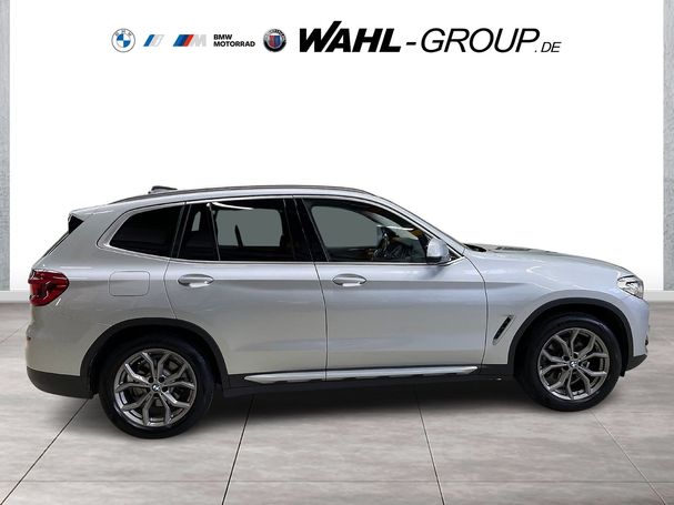 BMW X3 xDrive20i 135 kW image number 4