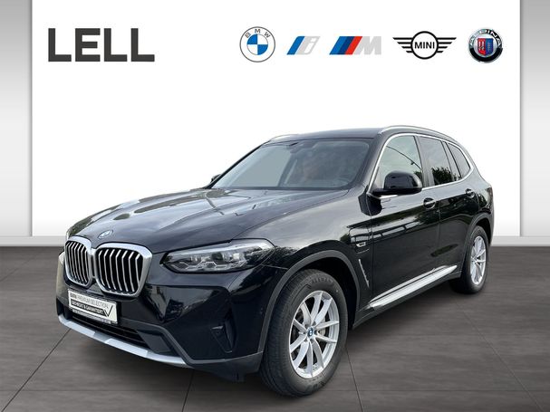 BMW X3 xDrive30e 215 kW image number 1