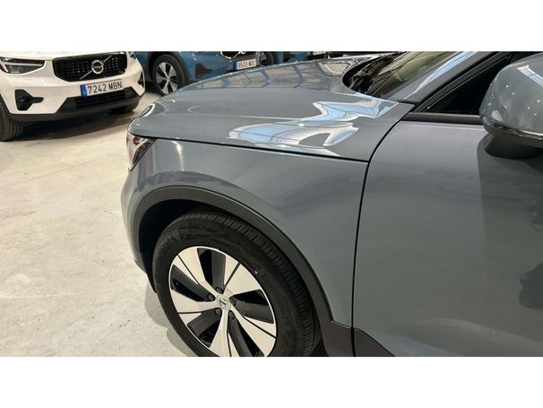 Volvo XC40 T2 Core 95 kW image number 9