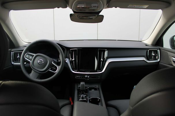 Volvo V60 B4 Plus 145 kW image number 5