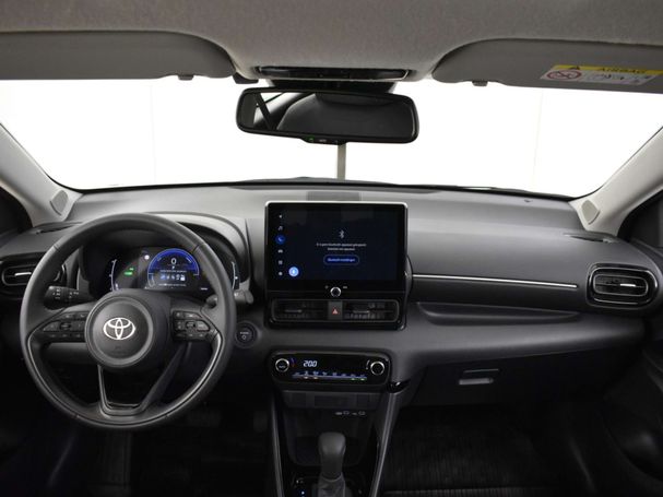 Toyota Yaris Hybrid 85 kW image number 4