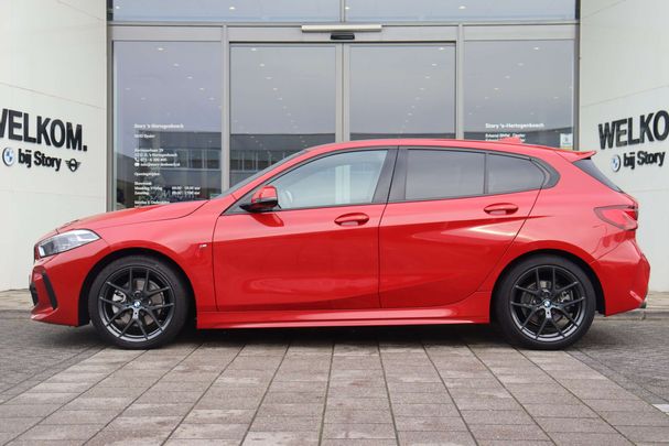 BMW 118i M Sport 104 kW image number 3