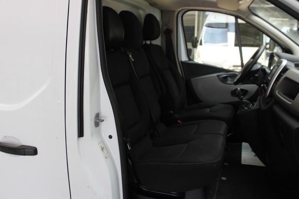 Renault Trafic 145 107 kW image number 10