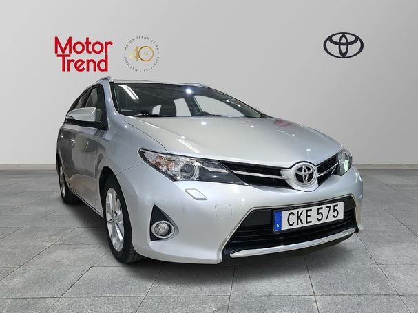 Toyota Auris Touring Sports D-4D 68 kW image number 6