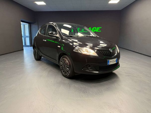 Lancia Ypsilon 51 kW image number 2