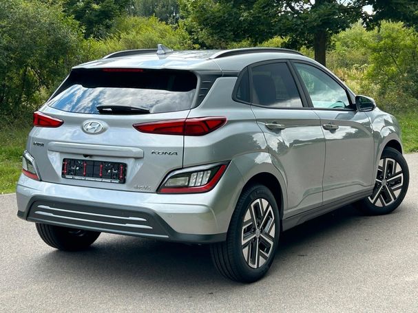 Hyundai Kona EV Trend 150 kW image number 6