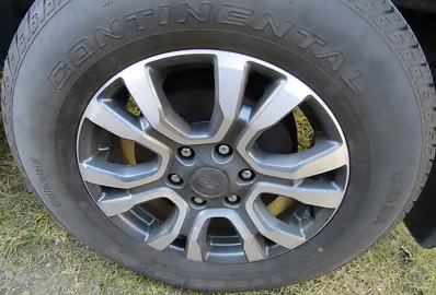 Car image 29