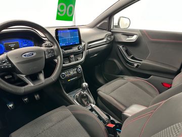 Car image 28