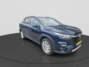 Car image 2