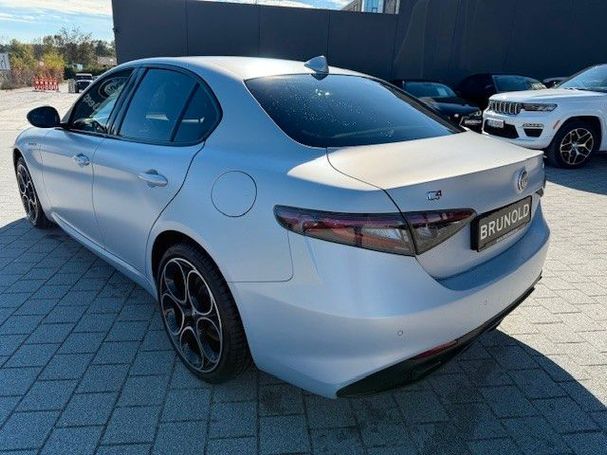 Alfa Romeo Giulia Q4 206 kW image number 4