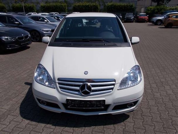 Mercedes-Benz A 180 85 kW image number 3