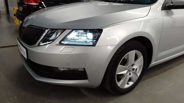 Skoda Octavia 2.0 TDI Ambition 110 kW image number 23