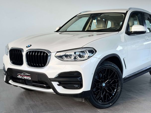 BMW X3 xDrive 120 kW image number 1