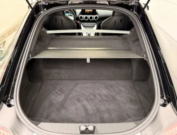 Car image 38
