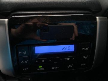 Car image 29