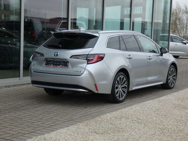 Toyota Corolla 1.8 Hybrid Touring Sports 90 kW image number 24