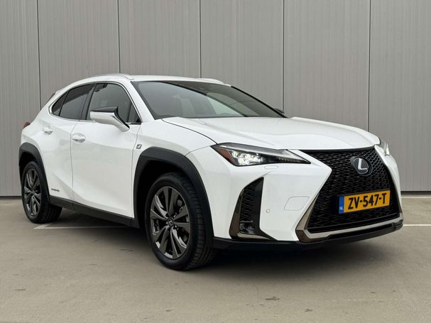 Lexus UX 250h 135 kW image number 40