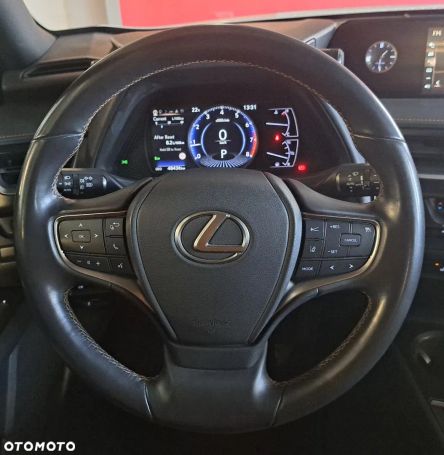 Lexus UX 126 kW image number 19