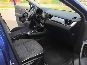 Car image 25