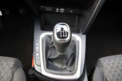 Car image 31